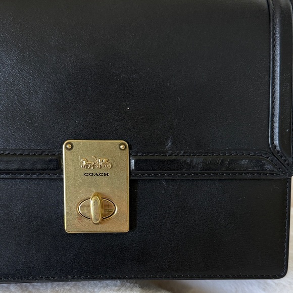 Coach Black Leather Hutton Shoulder Bag with Gold Hardware - Picture 7 of 7